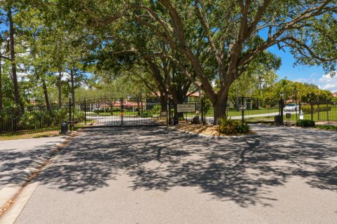 Condominio en venta en Stuart, Florida, 2 dormitorios, 110.37 m2 № 1186185 - foto 1