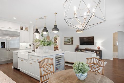 Casa en venta en Tampa, Florida, 5 dormitorios, 337.79 m2 № 2384495 - foto 15