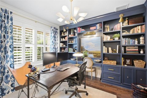 Casa en venta en Tampa, Florida, 5 dormitorios, 337.79 m2 № 2384495 - foto 28