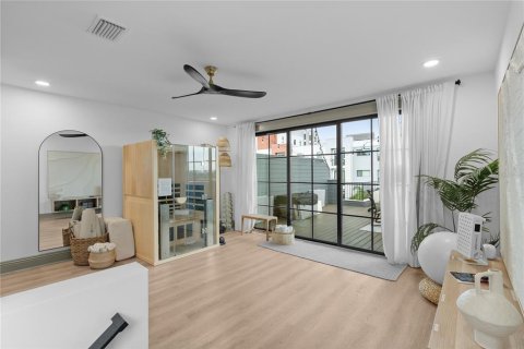 Touwnhouse à vendre à Tampa, Floride: 4 chambres, 299.33 m2 № 2324983 - photo 30