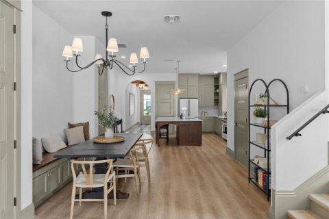 Touwnhouse à vendre à Tampa, Floride: 4 chambres, 299.33 m2 № 2324983 - photo 15