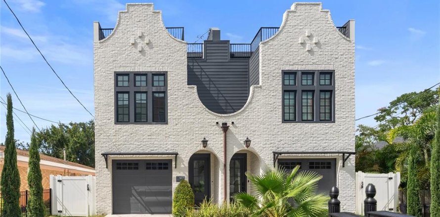 Touwnhouse à Tampa, Floride 4 chambres, 299.33 m2 № 2324983