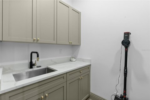 Touwnhouse à vendre à Tampa, Floride: 4 chambres, 299.33 m2 № 2324983 - photo 26