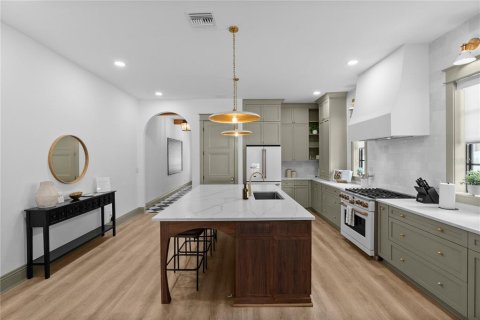 Touwnhouse à vendre à Tampa, Floride: 4 chambres, 299.33 m2 № 2324983 - photo 11