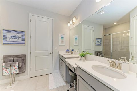 House in Bradenton, Florida 2 bedrooms, 144.74 sq.m. № 1915704 - photo 24