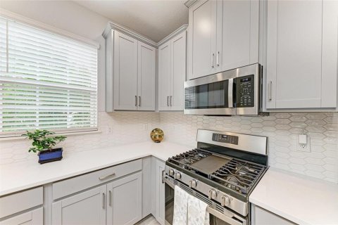 House in Bradenton, Florida 2 bedrooms, 144.74 sq.m. № 1915704 - photo 15