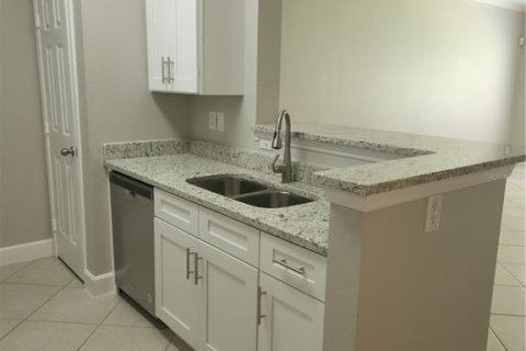 Copropriété à vendre à Tampa, Floride: 1 chambre, 82.68 m2 № 1808373 - photo 11