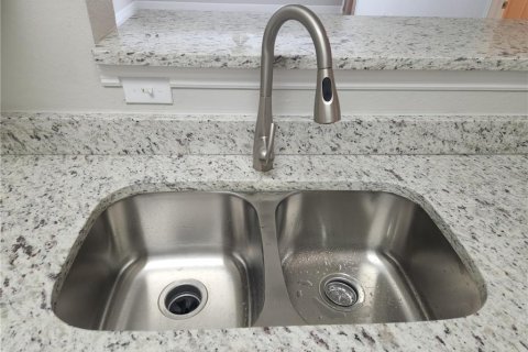 Copropriété à vendre à Tampa, Floride: 1 chambre, 82.68 m2 № 1808373 - photo 12