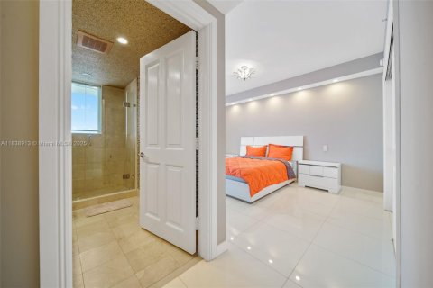 Copropriété à louer à Sunny Isles Beach, Floride: 3 chambres, 205.69 m2 № 1830872 - photo 30