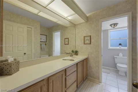 Casa en venta en Cape Coral, Florida, 4 dormitorios, 274.06 m2 № 2428072 - foto 7