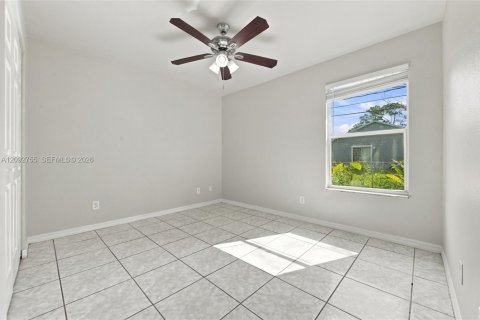 Casa en venta en Vero Beach, Florida, 3 dormitorios, 107.4 m2 № 2383234 - foto 4