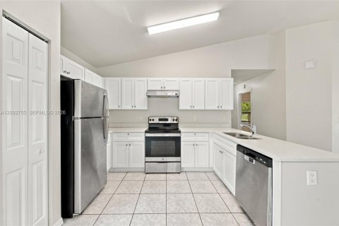 Casa en venta en Vero Beach, Florida, 3 dormitorios, 107.4 m2 № 2383234 - foto 25