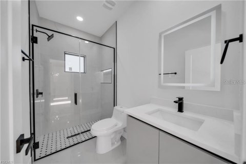 Villa ou maison à vendre à North Port, Floride: 4 chambres, 223.06 m2 № 2148268 - photo 19