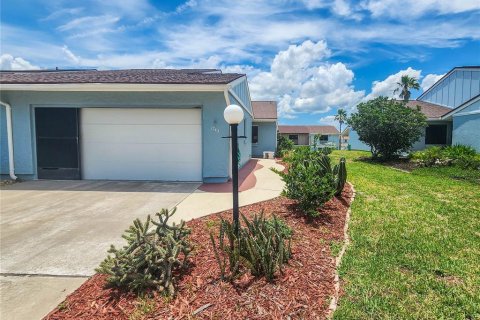 Casa en venta en Flagler Beach, Florida, 2 dormitorios, 99.22 m2 № 1775009 - foto 5
