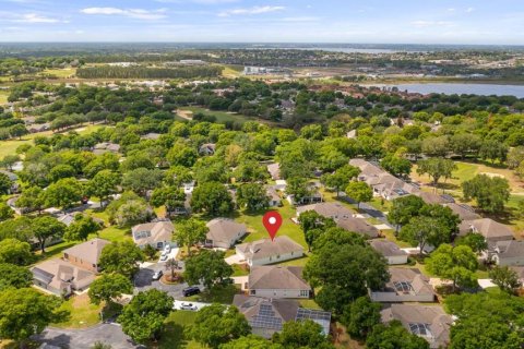 House in Clermont, Florida 2 bedrooms, 184.41 sq.m. № 2143029 - photo 29