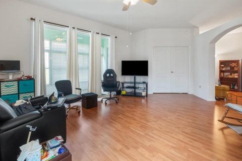 House in Clermont, Florida 2 bedrooms, 184.41 sq.m. № 2143029 - photo 7