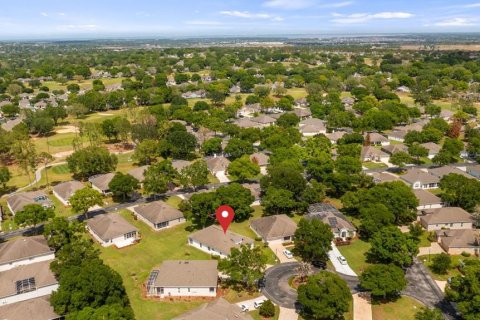 House in Clermont, Florida 2 bedrooms, 184.41 sq.m. № 2143029 - photo 28