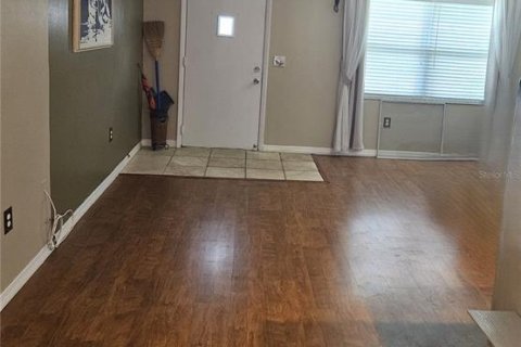 Villa ou maison à vendre à Palm Harbor, Floride: 1 chambre, 65.68 m2 № 1915482 - photo 3
