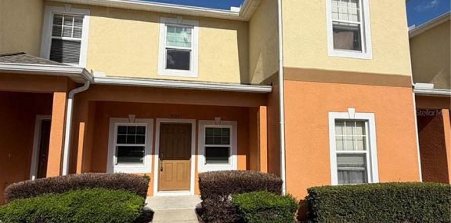 Townhouse in Lakeland, Florida 2 bedrooms, 113.71 sq.m. № 2155257