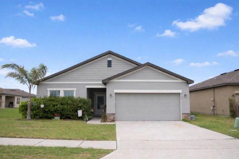 Casa en New Smyrna Beach, Florida 4 dormitorios, 175.49 m2 № 2110302