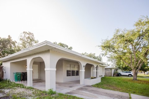 Villa ou maison à vendre à Port St. Lucie, Floride: 3 chambres, 108.32 m2 № 1711701 - photo 2
