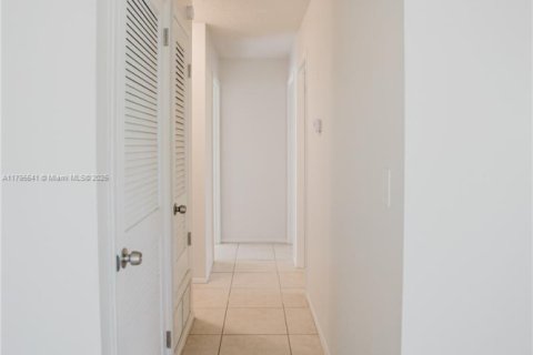 Villa ou maison à vendre à Port St. Lucie, Floride: 3 chambres, 108.32 m2 № 1711701 - photo 26