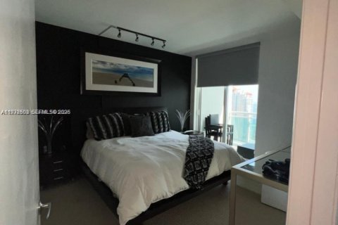 Condo in Miami, Florida, 2 bedrooms  № 2040378 - photo 10
