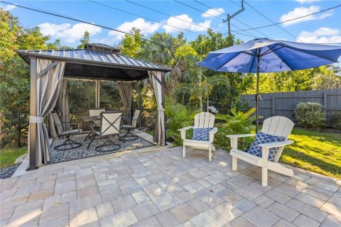 Villa ou maison à louer à Sarasota, Floride: 3 chambres, 152.55 m2 № 2205542 - photo 4