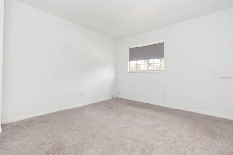 Immobilier commercial à vendre à Tampa, Floride: 6 chambres, 193.98 m2 № 2405537 - photo 18
