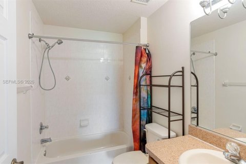 Villa ou maison à vendre à Ocala, Floride: 3 chambres, 127.65 m2 № 2153555 - photo 9