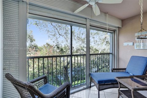 Copropriété à vendre à Pembroke Pines, Floride: 2 chambres, 110.74 m2 № 2029227 - photo 30