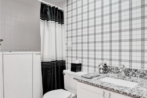 Copropriété à vendre à Pembroke Pines, Floride: 2 chambres, 110.74 m2 № 2029227 - photo 9