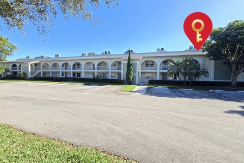 Copropriété à vendre à Coconut Creek, Floride: 2 chambres, 103.96 m2 № 2084574 - photo 19