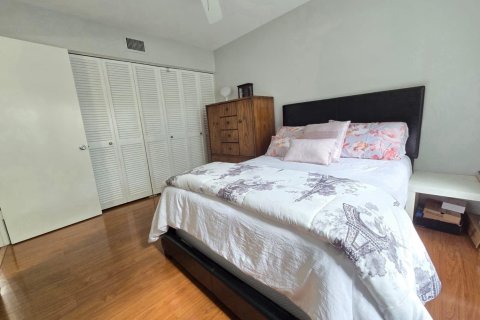 Copropriété à vendre à Coconut Creek, Floride: 2 chambres, 103.96 m2 № 2084574 - photo 10