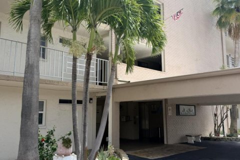 Copropriété à louer à Boynton Beach, Floride: 2 chambres, 91.23 m2 № 2259864 - photo 2