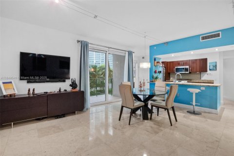 Купить кондоминиум в Авентура, Флорида 1 спальня, 85.38м2, № 2015491 - фото 2