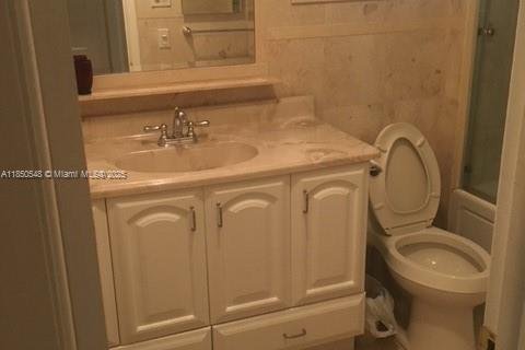 Condo in Hallandale Beach, Florida, 1 bedroom  № 2035370 - photo 14