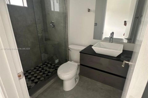 Casa en alquiler en Fort Lauderdale, Florida, 3 dormitorios № 2054853 - foto 7