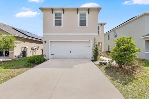 Casa en Davenport, Florida 4 dormitorios, 186.45 m2 № 2127605