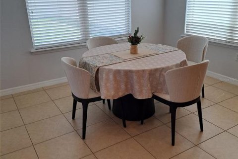Villa ou maison à vendre à Orlando, Floride: 4 chambres, 255.85 m2 № 2096298 - photo 11