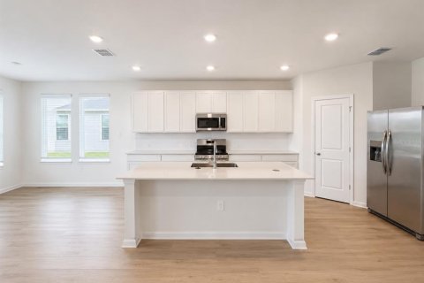 Villa ou maison à louer à Haines City, Floride: 3 chambres, 144.83 m2 № 2284061 - photo 5