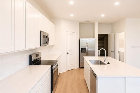 Villa ou maison à louer à Haines City, Floride: 3 chambres, 144.83 m2 № 2284061 - photo 6