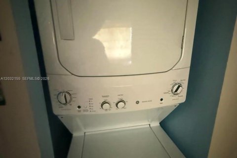 Купить кондоминиум в Хайалиа, Флорида 3 спальни, 94.76м2, № 2146503 - фото 15