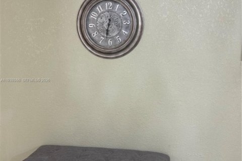 Condominio en venta en Pembroke Pines, Florida, 2 dormitorios, 91.04 m2 № 2079913 - foto 13