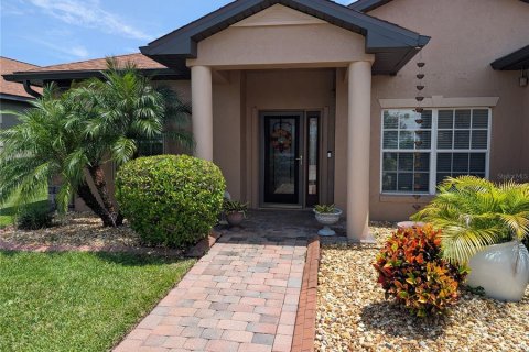 Casa en venta en Winter Haven, Florida, 2 dormitorios, 156.26 m2 № 1830026 - foto 3