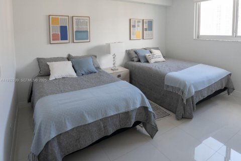 Copropriété à vendre à Sunny Isles Beach, Floride: 3 chambres, 139.82 m2 № 2034972 - photo 22