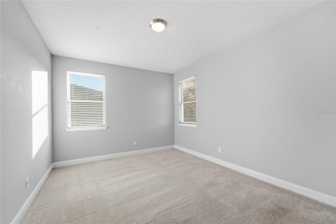 House in Windermere, Florida 6 bedrooms, 387.96 sq.m. № 2234259 - photo 18