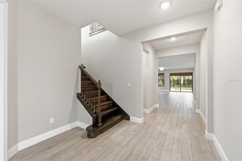 House in Windermere, Florida 6 bedrooms, 387.96 sq.m. № 2234259 - photo 2