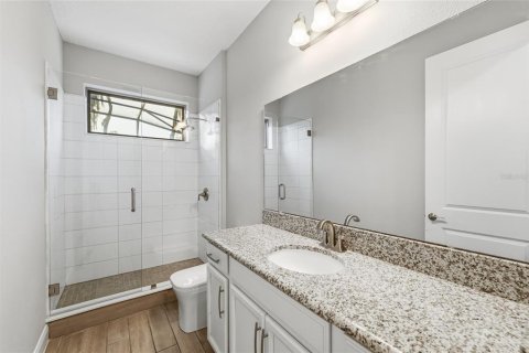House in Windermere, Florida 6 bedrooms, 387.96 sq.m. № 2234259 - photo 8