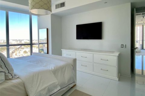 Купить кондоминиум в Майами, Флорида 2 спальни, 153.01м2, № 1984856 - фото 4